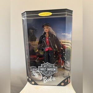 1997 Limited Edition BARBIE DOLL - Harley Davidson - 17692 - Mattel NIB